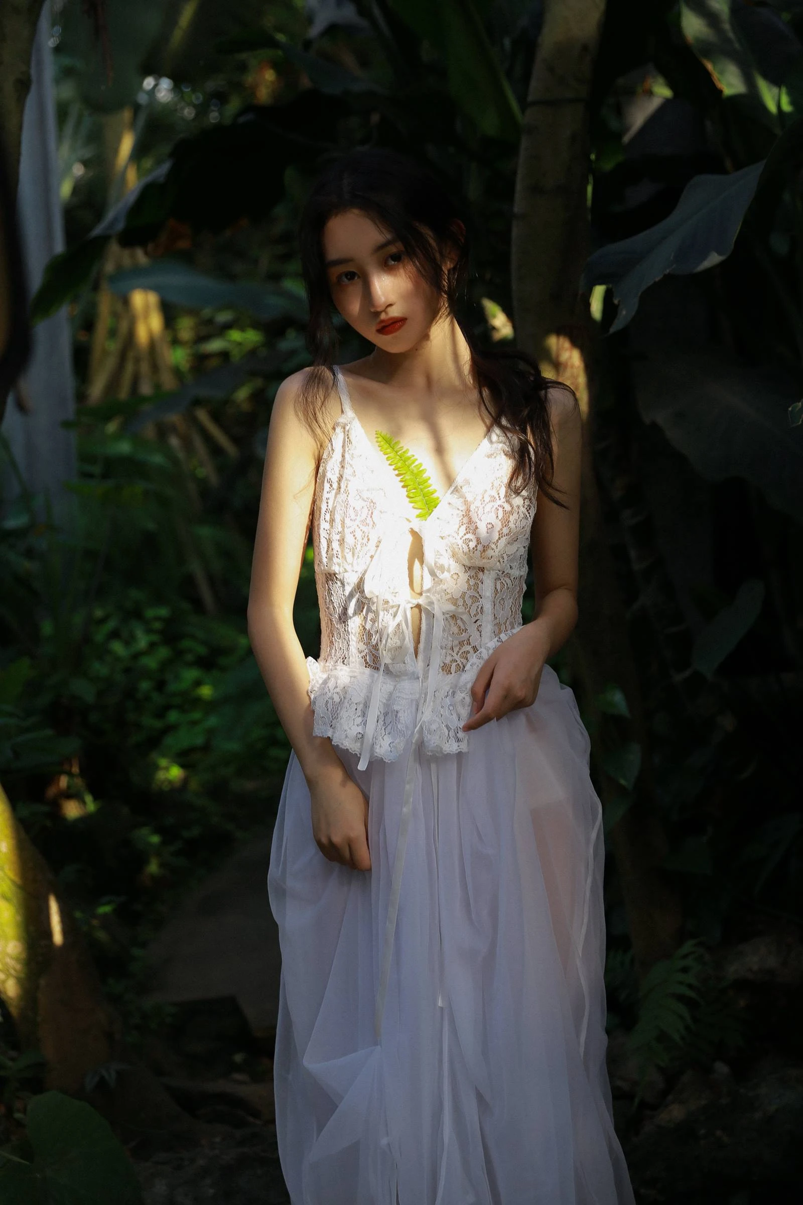 [YITUYU艺图语]2022.10.18 花与少女 立桃里矢[29+1P/227MB]