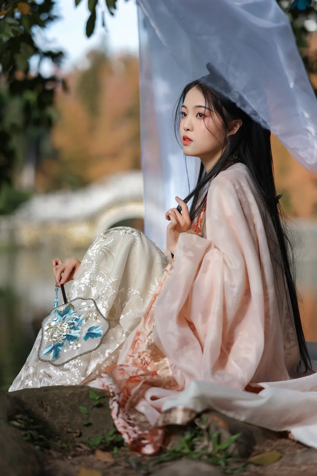 [YITUYU艺图语]2023.05.18 浣溪纱 兔牙要藏好[21+1P/184MB]
