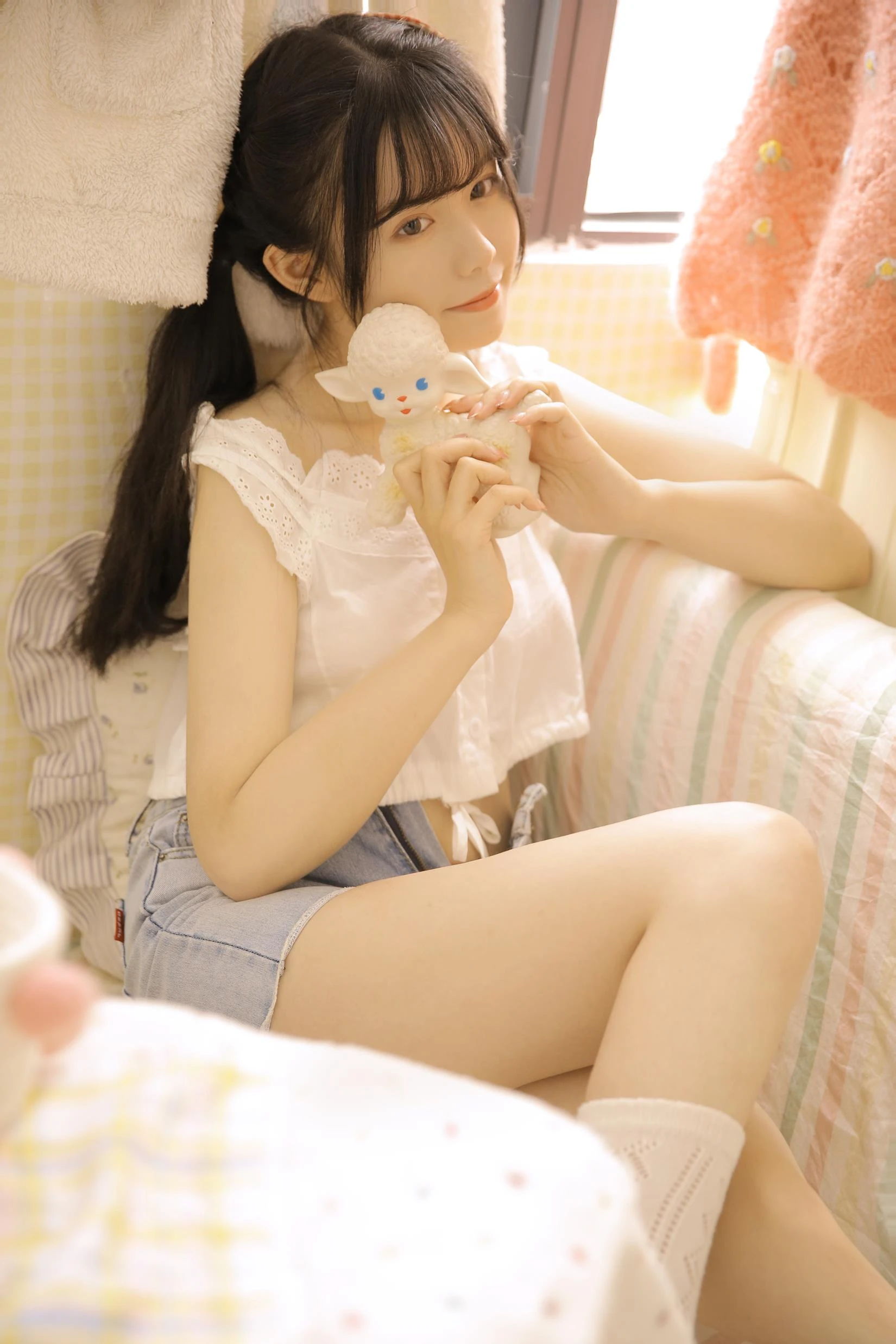 [YITUYU艺图语]2022.10.26 肉肉女孩的纯欲可爱 小轩[20+1P/132MB]