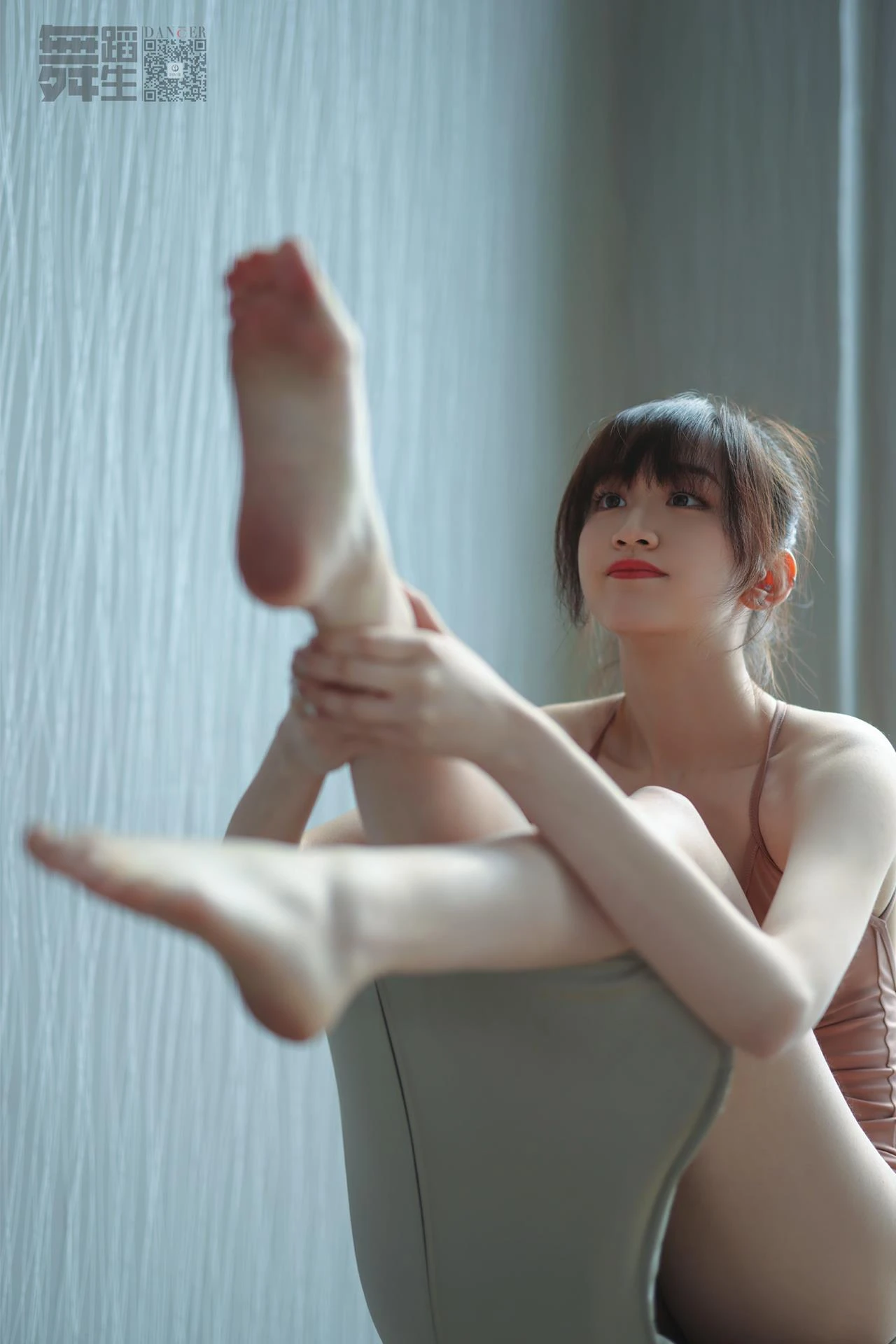 [GALLI嘉丽]舞蹈生日记 142 舞[42P/34.7MB]