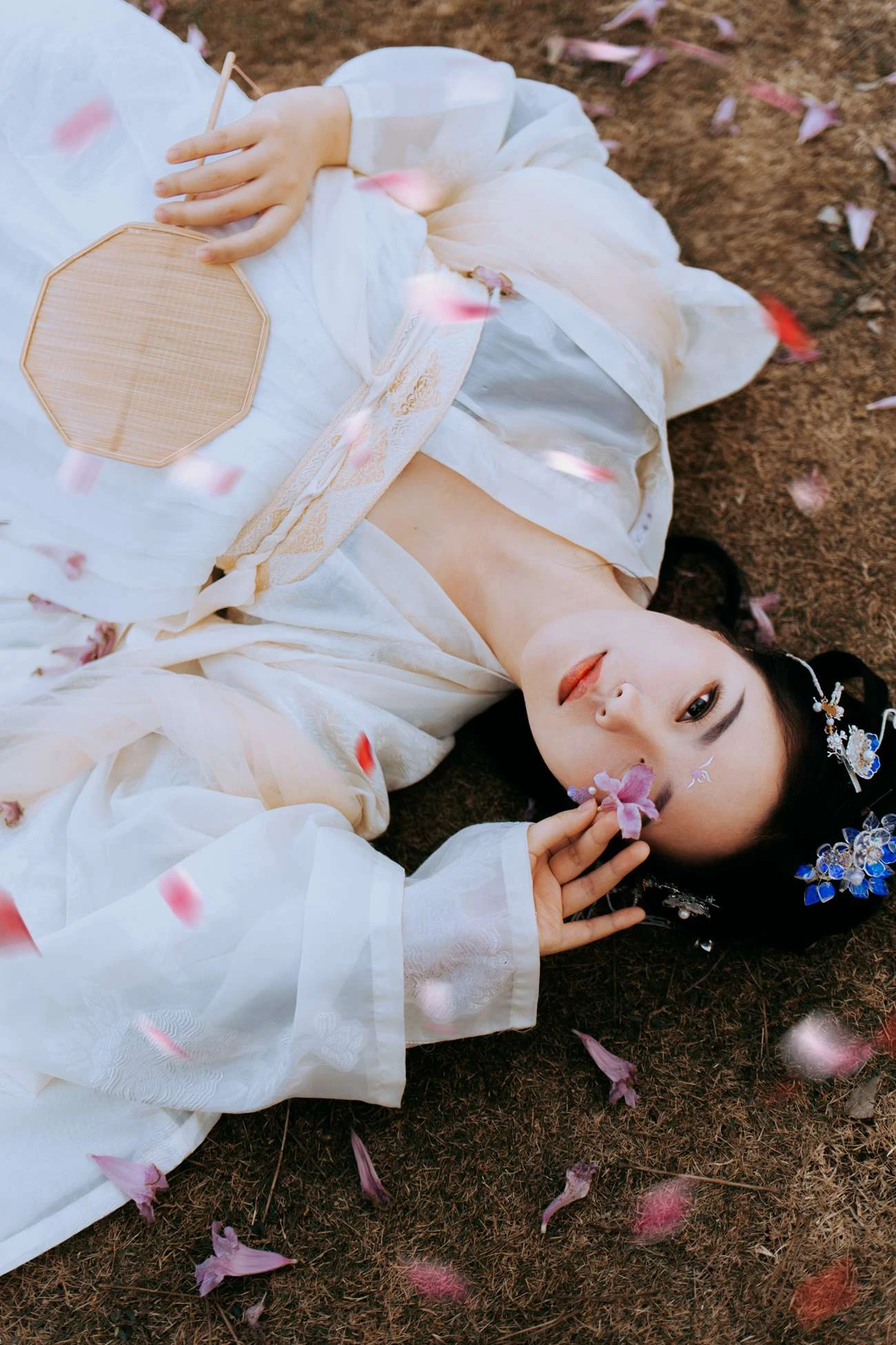[YITUYU艺图语] 2021.09.04 遇芳记 苹果大人 [26P/245MB]