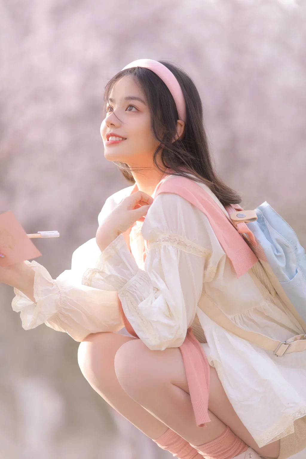 [YITUYU艺图语]2023.03.26 樱花树下 仙女矿泉水[21+1P/104MB]