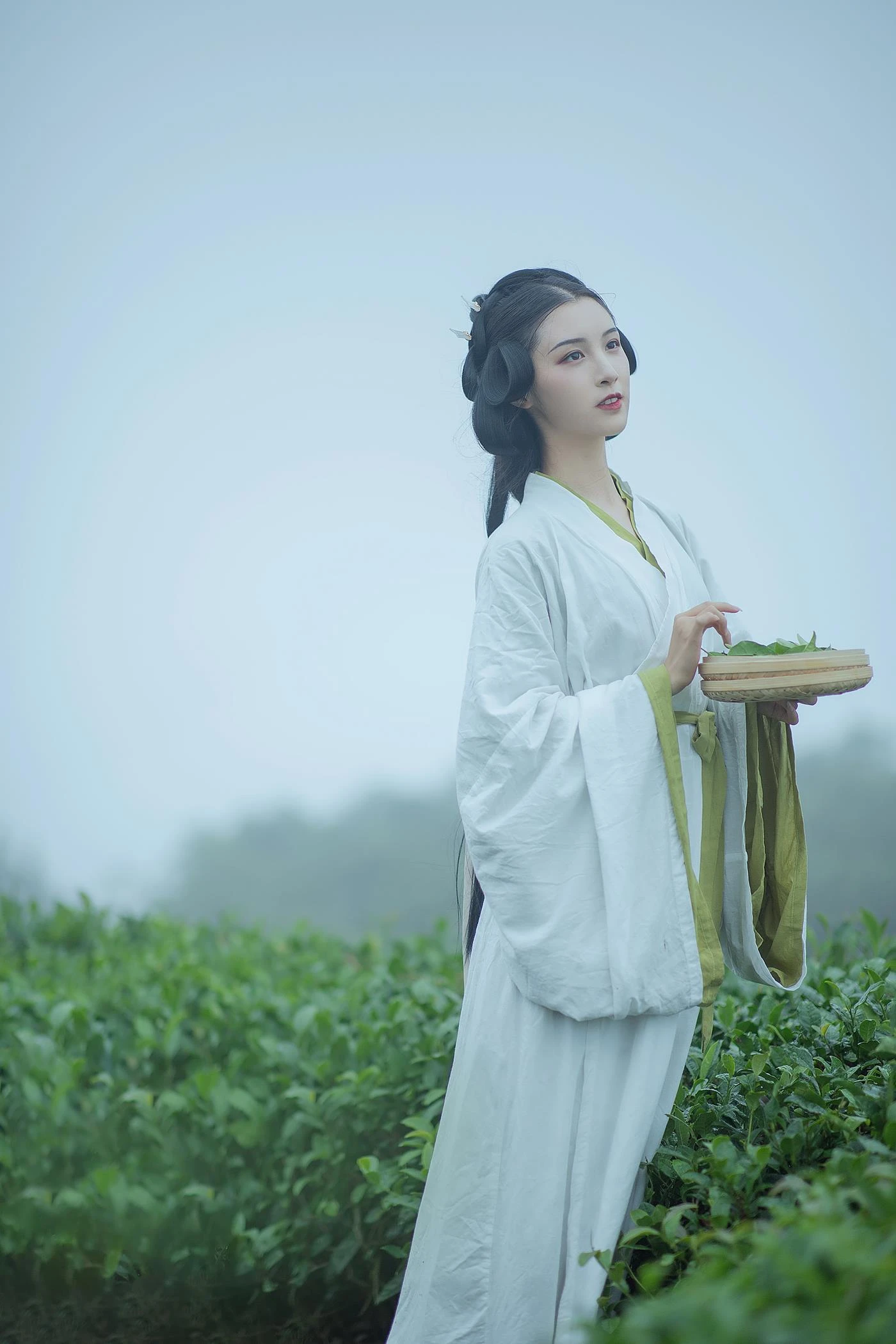 [YITUYU艺图语] 2021.12.02 采茶女 十八重川 [20P/151MB]