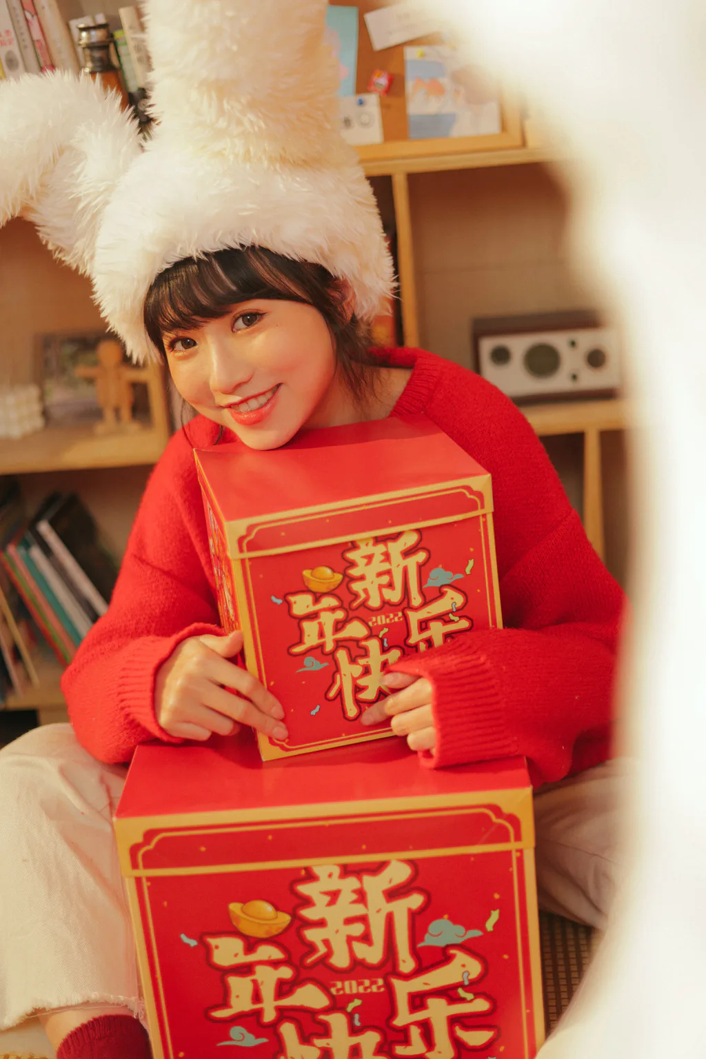 [YITUYU艺图语]2023.02.05 新年胜旧年 蓝胖子-[25+1P/183MB]