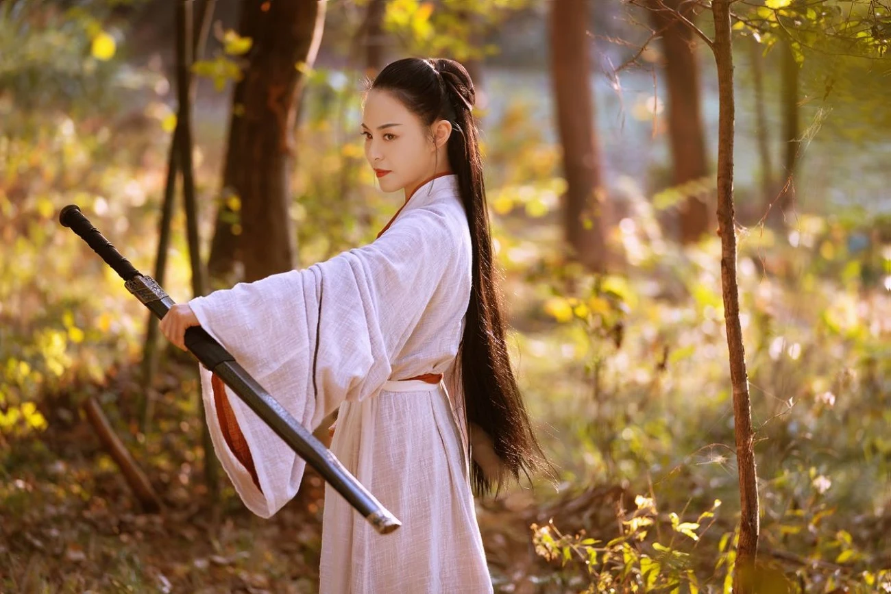 [YITUU艺图语] 2022.03.06 侠女梦 [20P/252MB]