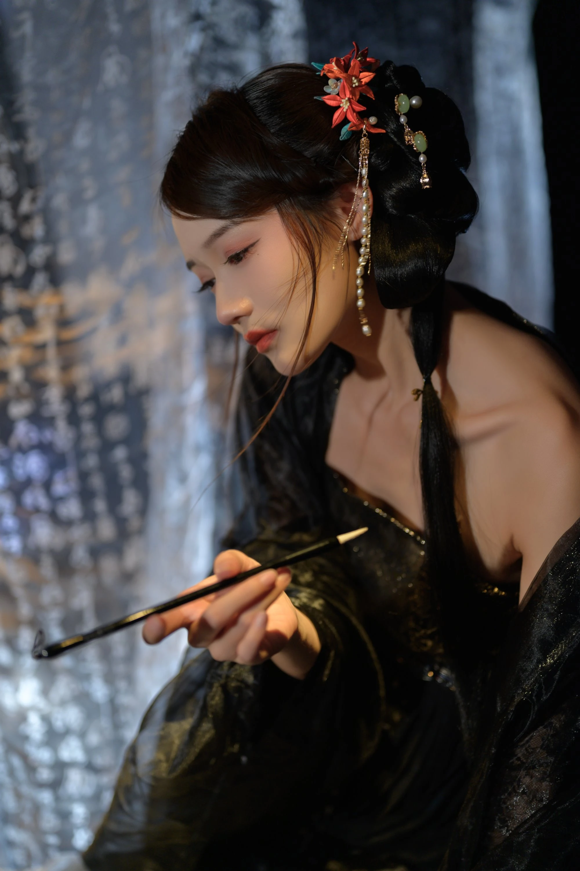 [YITUYU艺图语]2022.07.22 执笔之思 兔子Zzz不吃胡萝卜[35+1P/380MB]