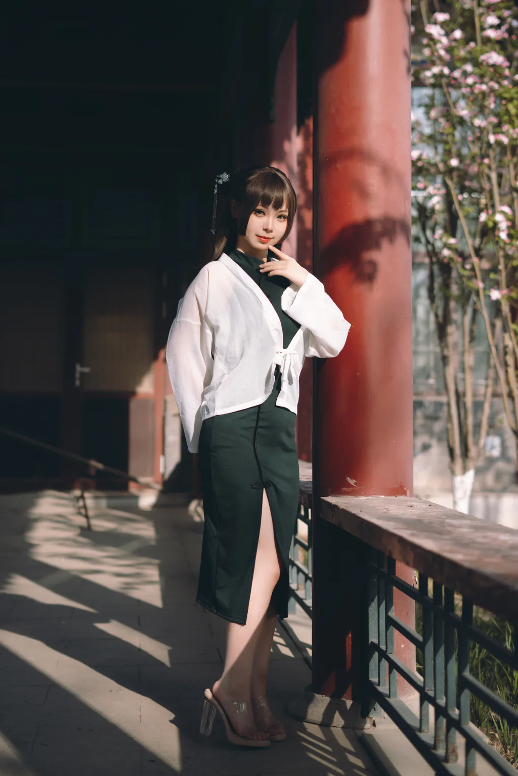 [YITUYU艺图语]2023.05.07 春游之旗袍 小桃川奈奈[31+1P/216MB]