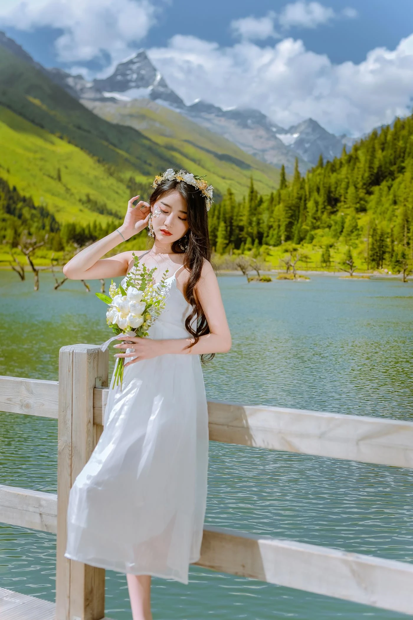 [YITUYU艺图语] 2022.02.02 夏风如歌 婷婷 [34P/443MB]