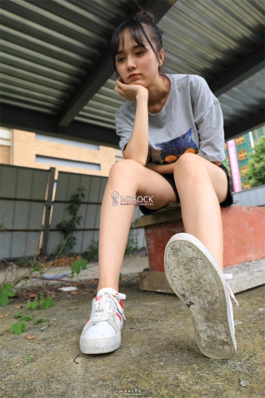 [MZSOCK]爱镁足 No.049 悦悦 [122P/403MB]