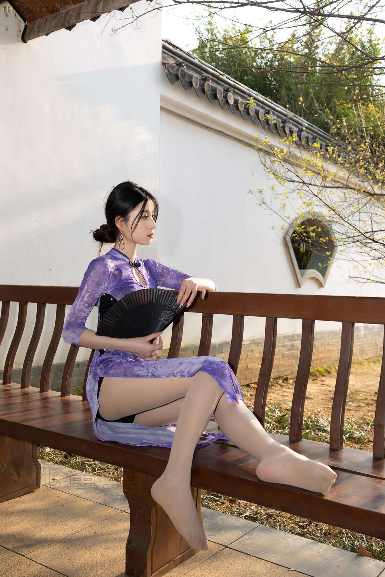 [尤蜜丝]穿搭写真 NO.142[26P/261MB]