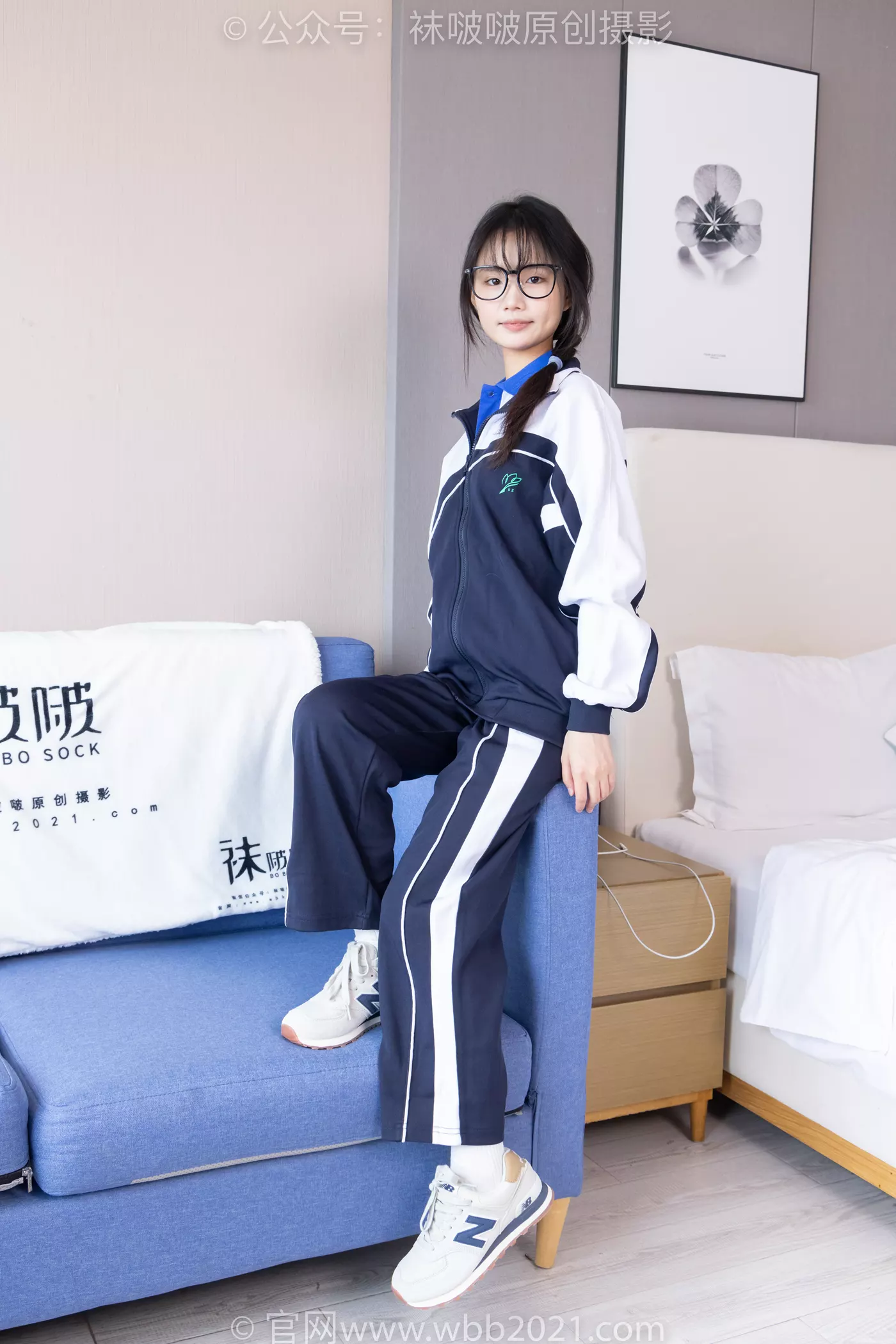[BoBoSocks袜啵啵]NO.456 甜甜圈-运动鞋、白棉袜、裸足、校服[150P/1V/6.46GB]