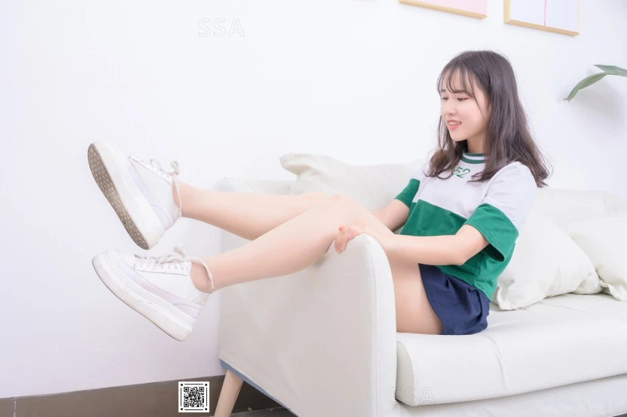 [SSA丝社]超清写真 NO.215 小夏 齐臀短裙（上）[99P/1.23GB]