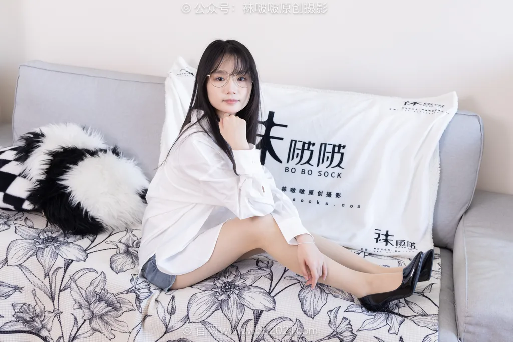 [BoBoSocks袜啵啵]NO.623 甜甜圈-高跟鞋、薄肉丝[150P/1V/5.57GB]