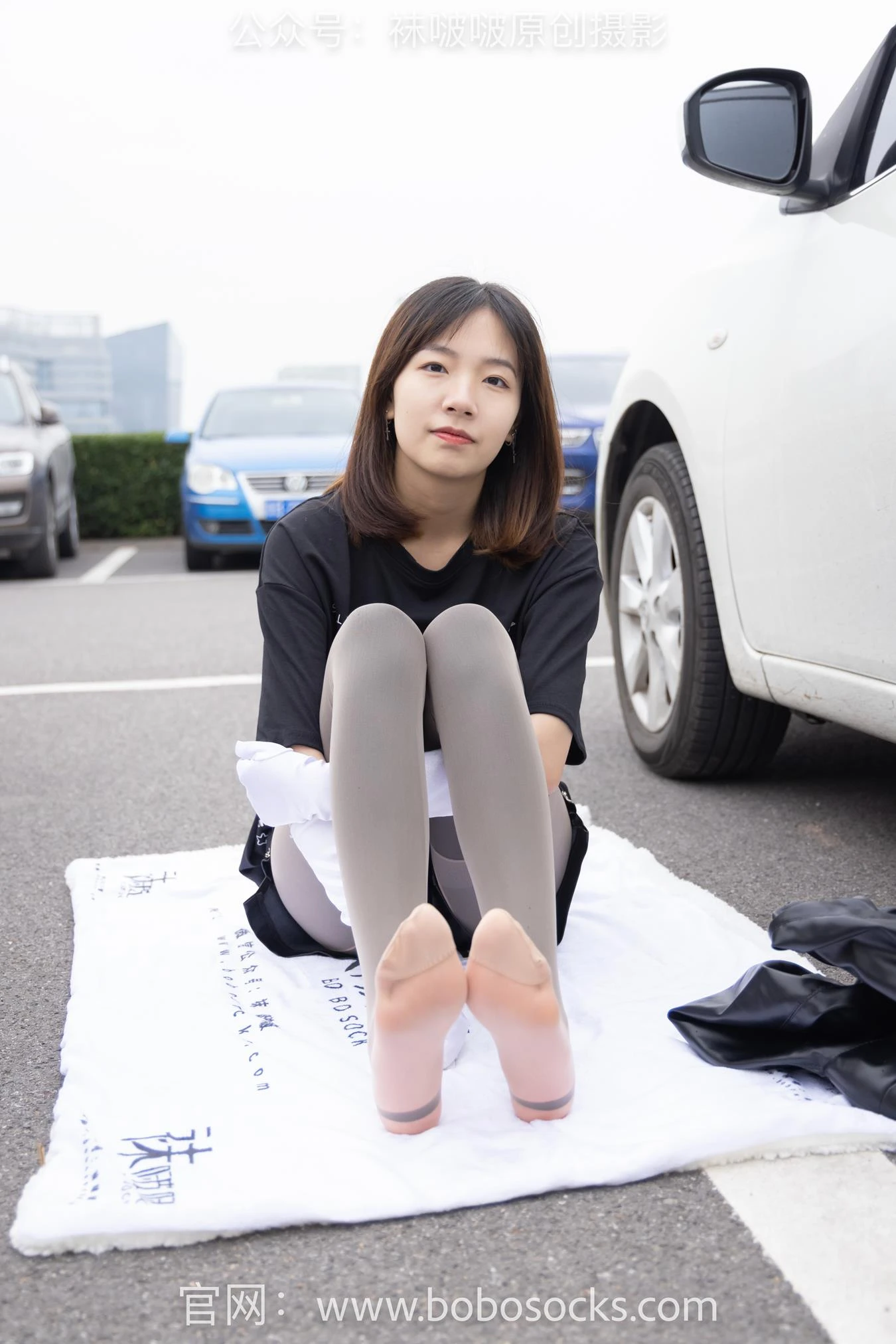 [BoBoSocks袜啵啵]NO.146 小甜豆-高跟长靴、黑色踩脚裤、肉丝[154P/1V/6.19GB]
