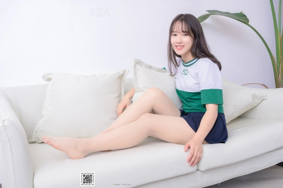 [SSA丝社]超清写真 NO.215 小夏 齐臀短裙（上）[99P/1.23GB]