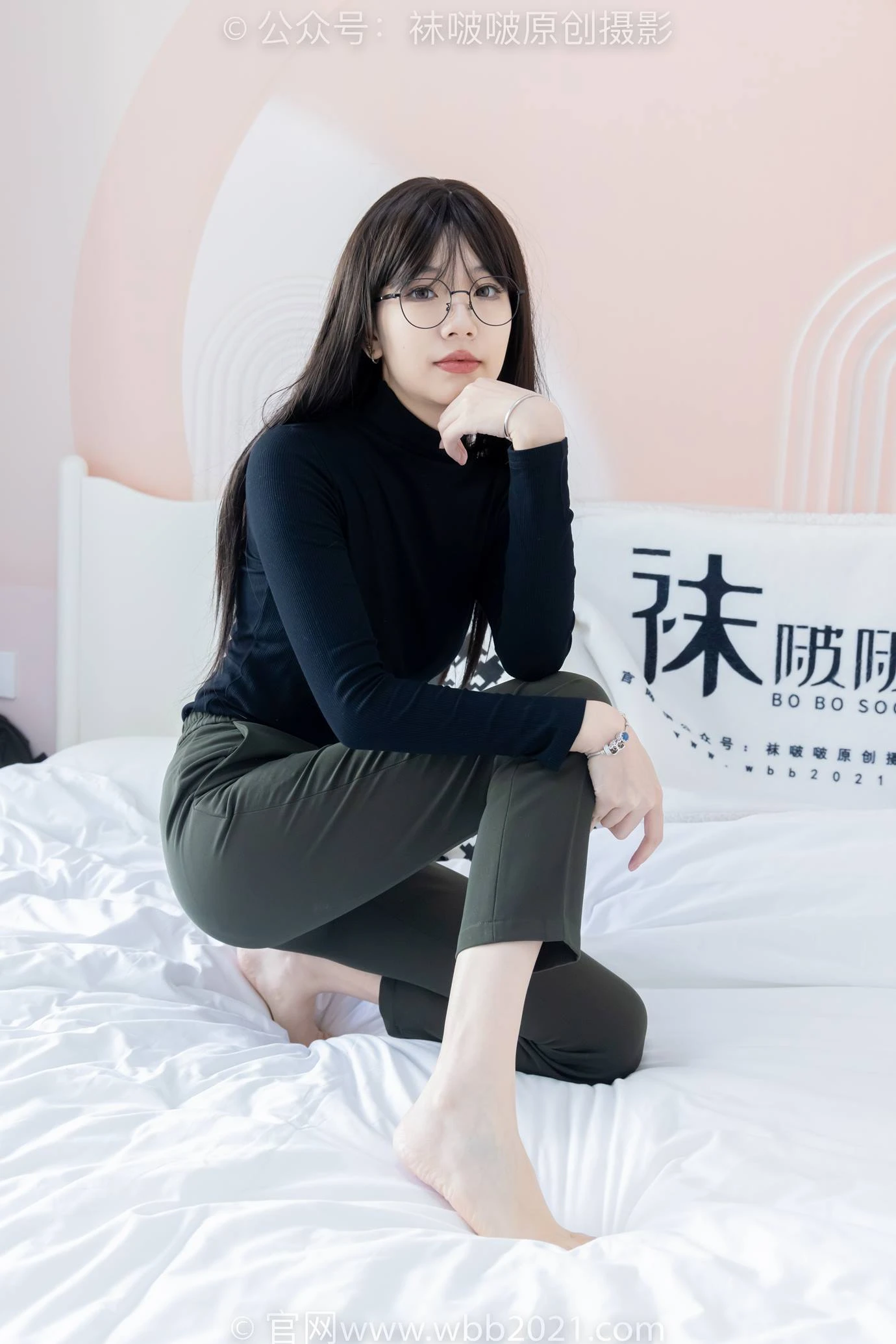 [BoBoSocks袜啵啵]NO.519 小甜豆 高跟鞋、薄黑丝、裸足、ol至服、裤里丝[143P/1V/6.70GB]