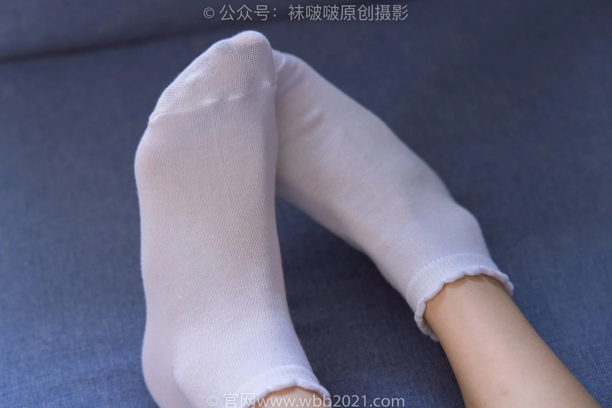 [BoBoSocks袜啵啵]NO.426 小甜豆-高跟鞋、裸足、白棉袜[140P/1V/6.62GB]
