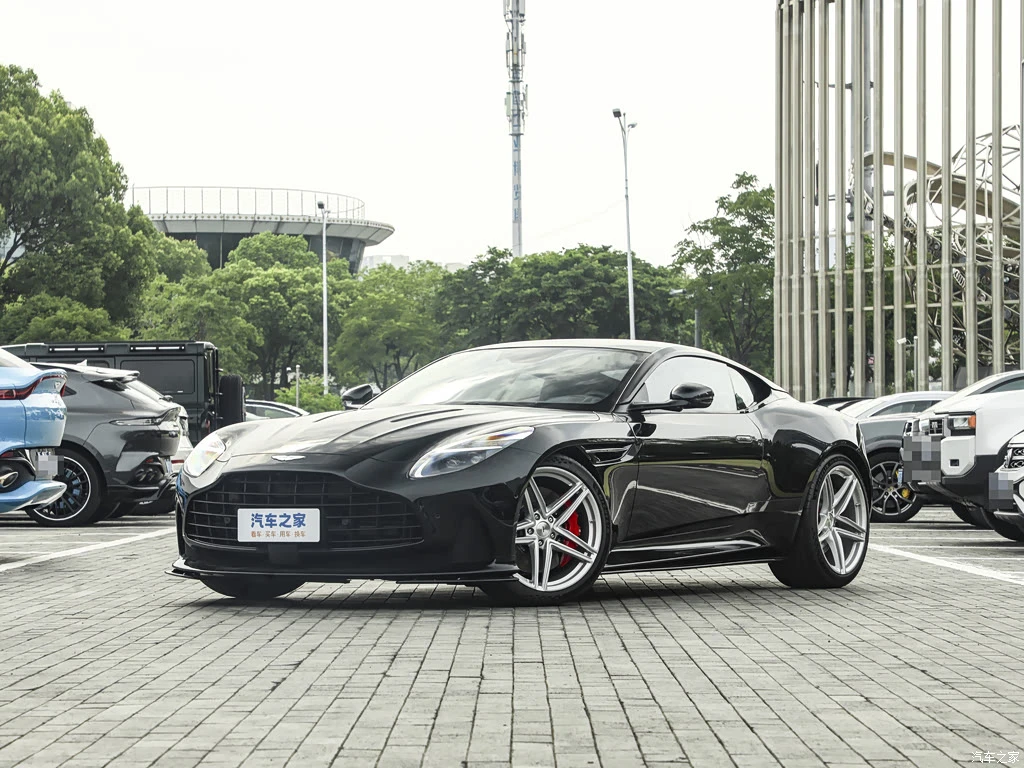 阿斯顿・马丁_阿斯顿・马丁DB12 2025款 4.0T V8 Coupe 高清图集