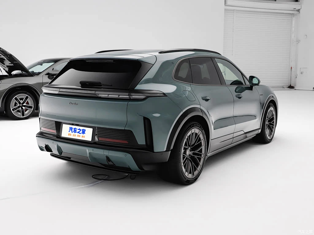 保时捷_Cayenne新能源 2026款 Cayenne Turbo Electric 高清图集