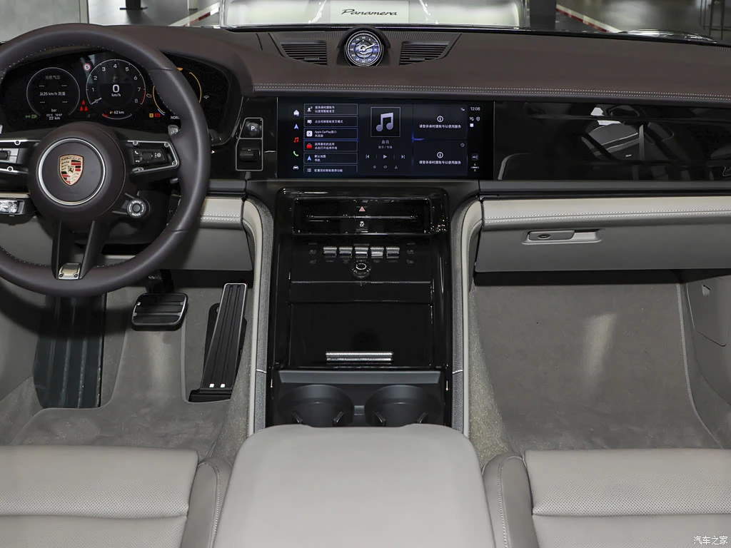 保时捷_Panamera 2026款 Panamera 行政加长尽享版 2.9T 高清图集