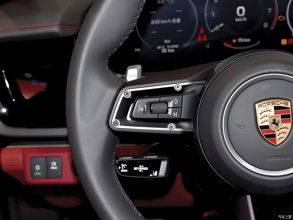 保时捷_Panamera 2026款 Panamera 4 行政加长尽享版 2.9T 高清图集
