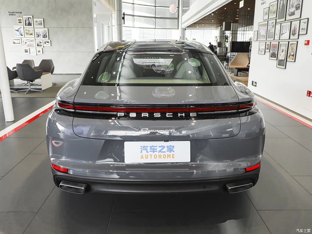 保时捷_Panamera 2026款 Panamera 行政加长尽享版 2.9T 高清图集