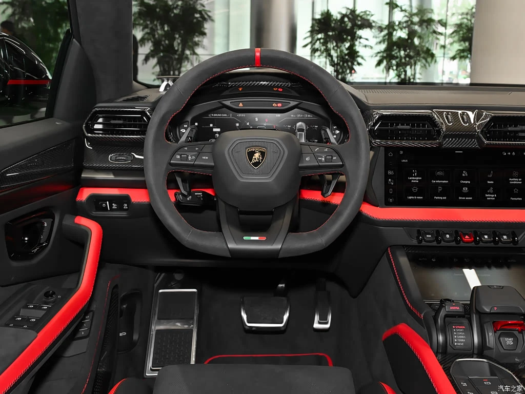 兰博基尼_Urus SE 2026款 4.0T Tettonero 特别版 高清图集