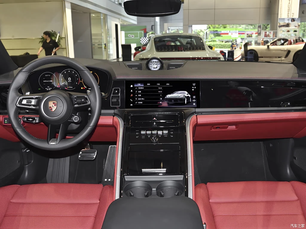保时捷_Panamera 2026款 Panamera 4 行政加长尽享版 2.9T 高清图集