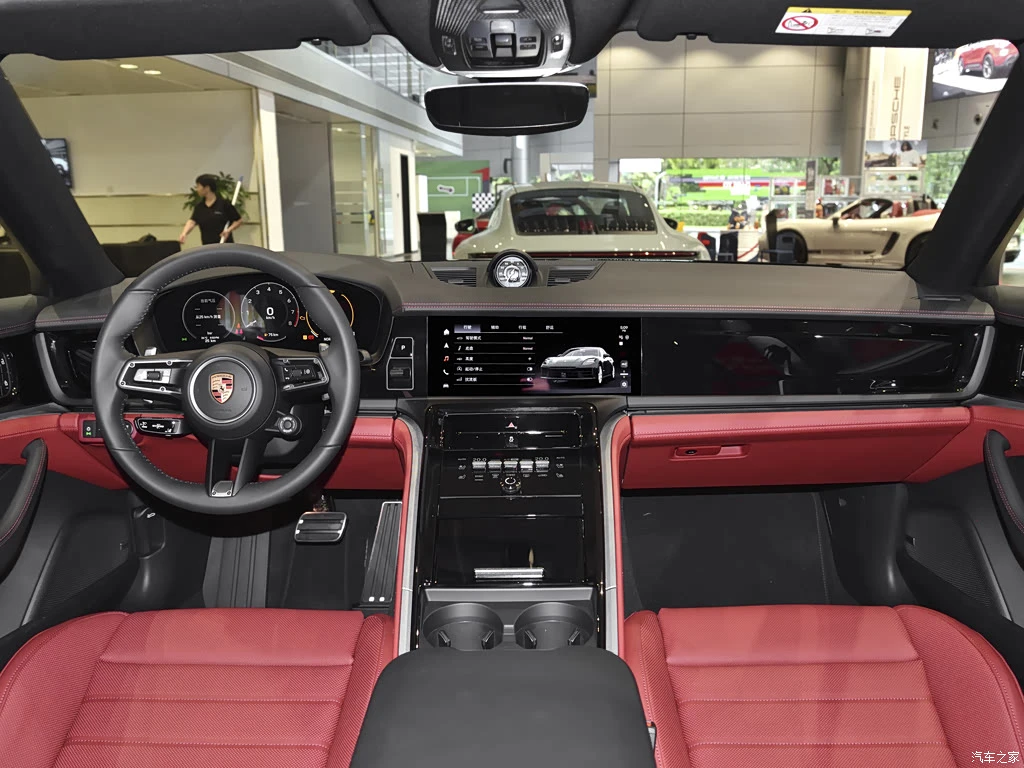 保时捷_Panamera 2026款 Panamera 4 行政加长尽享版 2.9T 高清图集