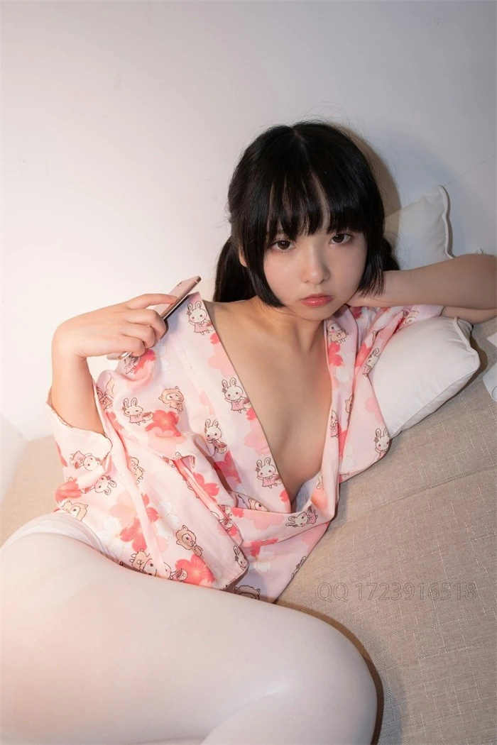 森萝财团精品@爱花写真-ALPHA-014 [76P/66.5MB]