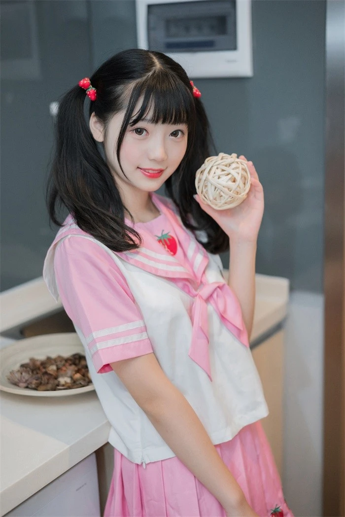 风之领域精品写真@No.113 小草霉裙 白丝萝莉 [45P/233MB]