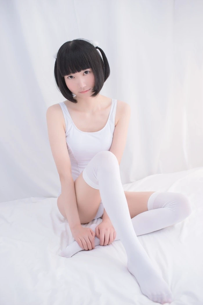 轻兰映画精品少女写真@SPL.001 [44P/228MB]