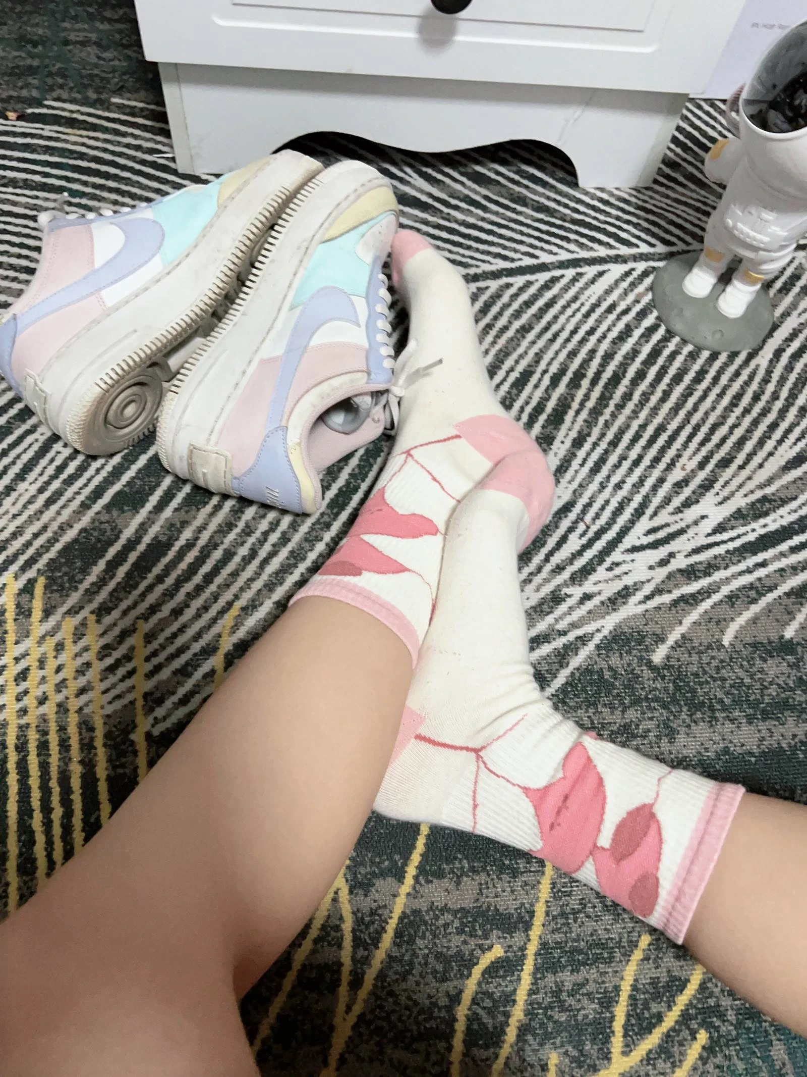 誉铭摄影《2023.5月份整合作品》[110P/6V/1.94G]