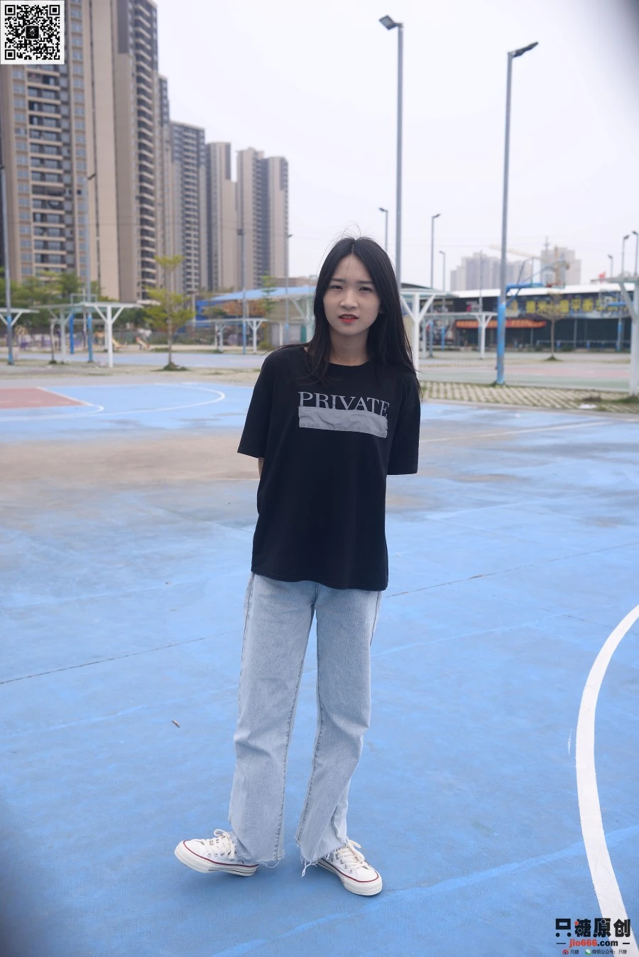 [只糖棉袜]NO.289 绵绵 愿年年这一生有始常无终 [147P/1V/737MB]