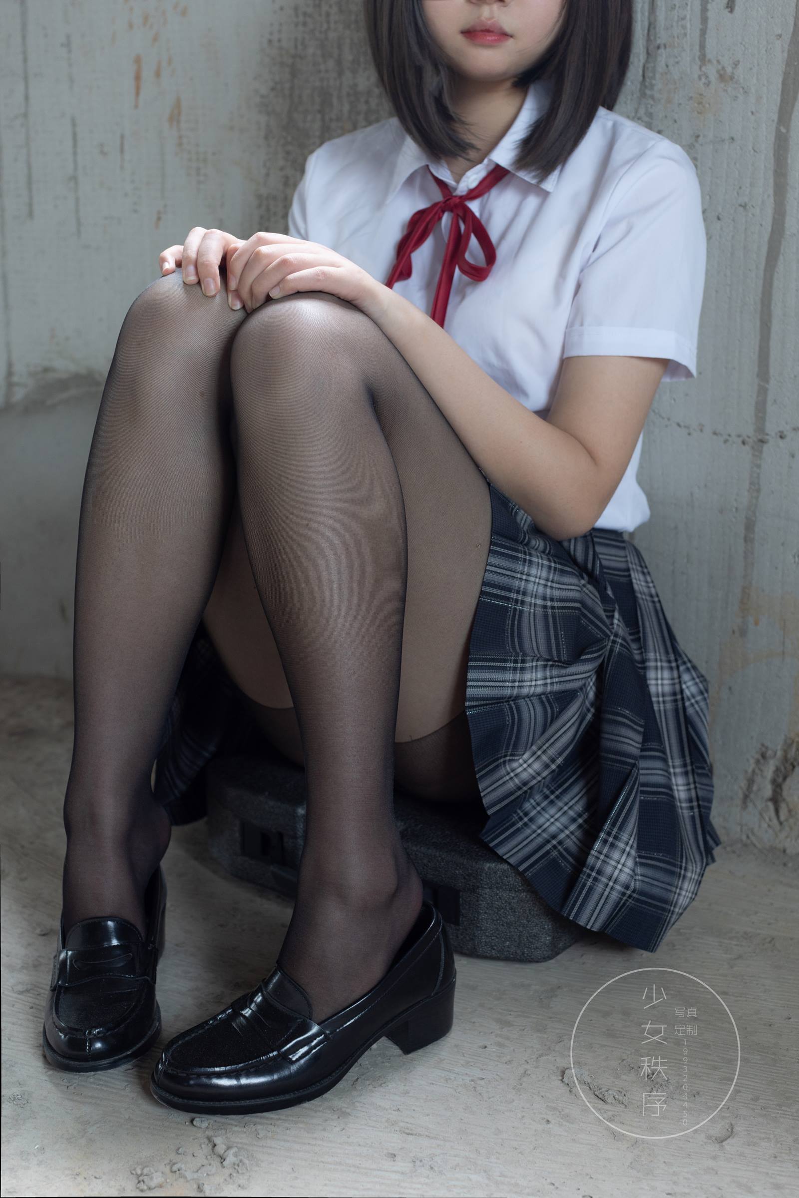 少女秩序 GR04L 黑丝JK[73P/1.44GB]