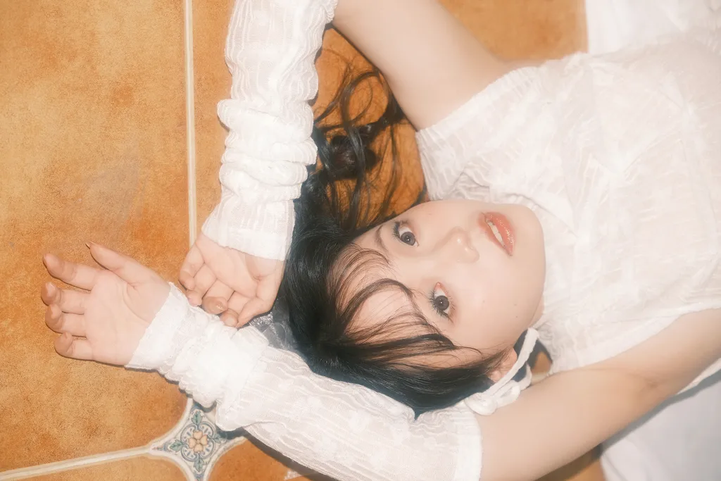 [YITUYU艺图语]2022.12.13 心が動く100% 贝贝bu睡觉[24+1P/338MB]