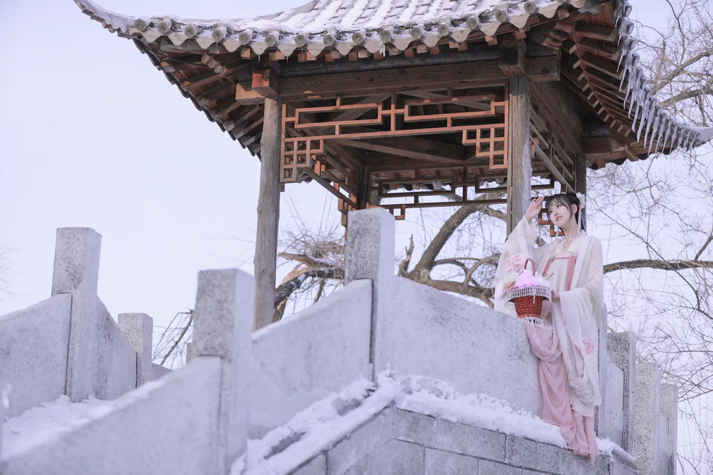 [YITUYU艺图语]2023.03.11 比翼 阿瞳[20+1P/249MB]