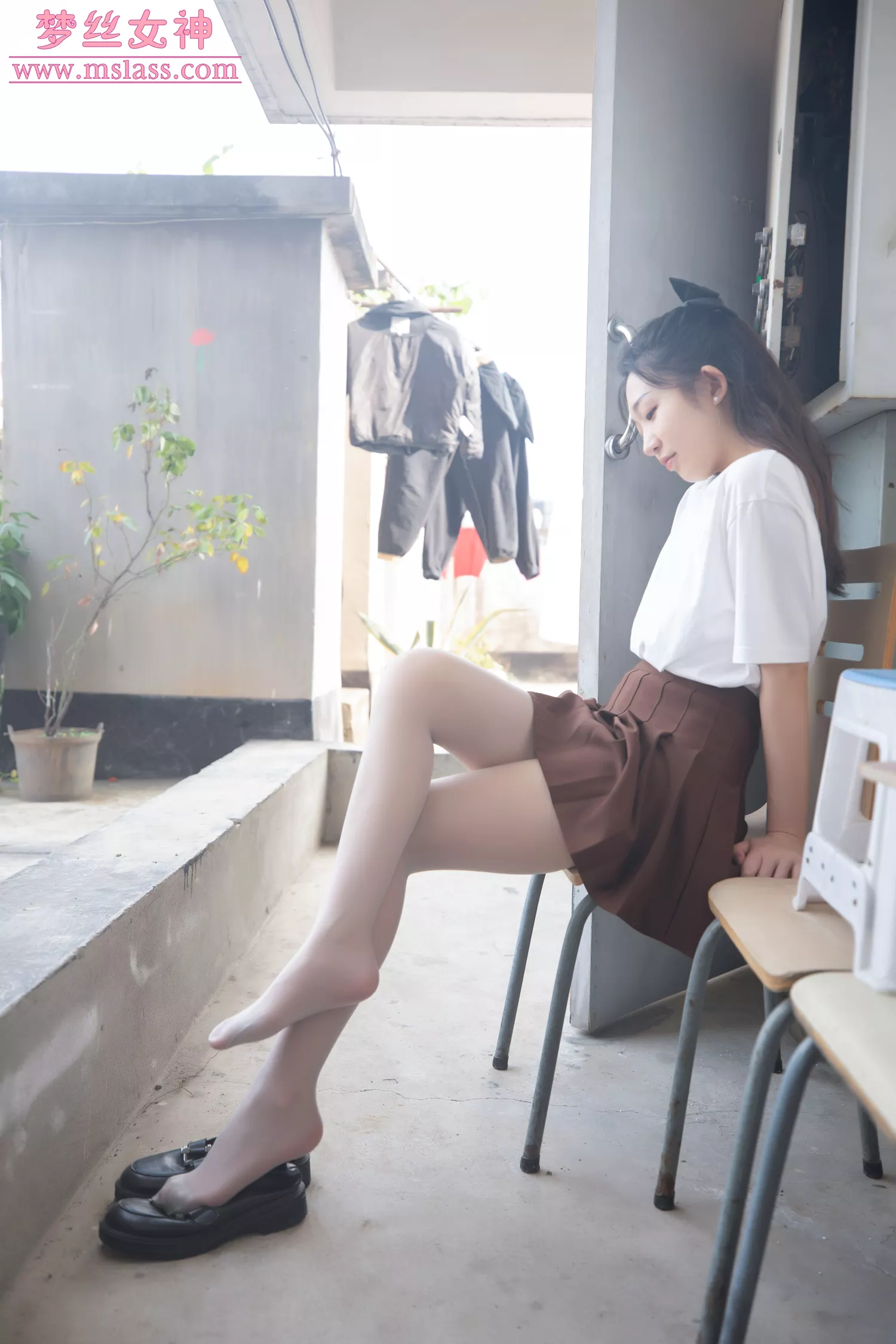 [MSLASS梦丝女神]2022.04.11 丝袜JK小格调 张小雪[59P/263MB]
