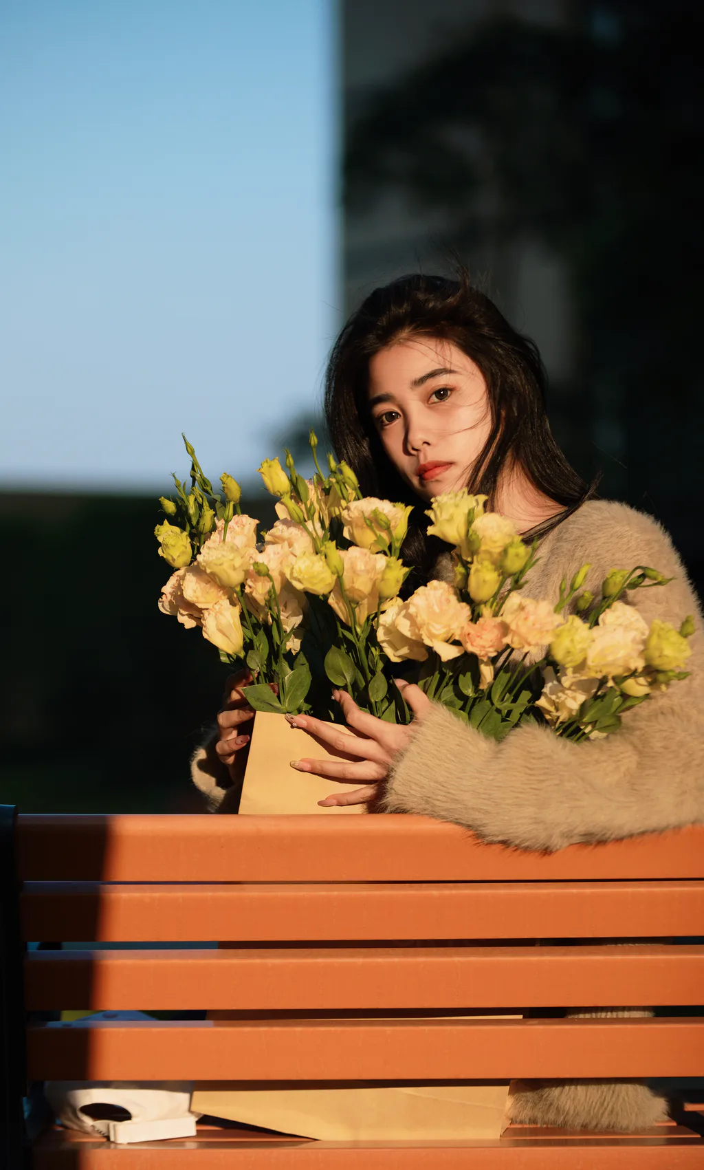 [YITUYU艺图语]2023.03.30 光影与晚霞下的少女 思分[20+1P/435MB]