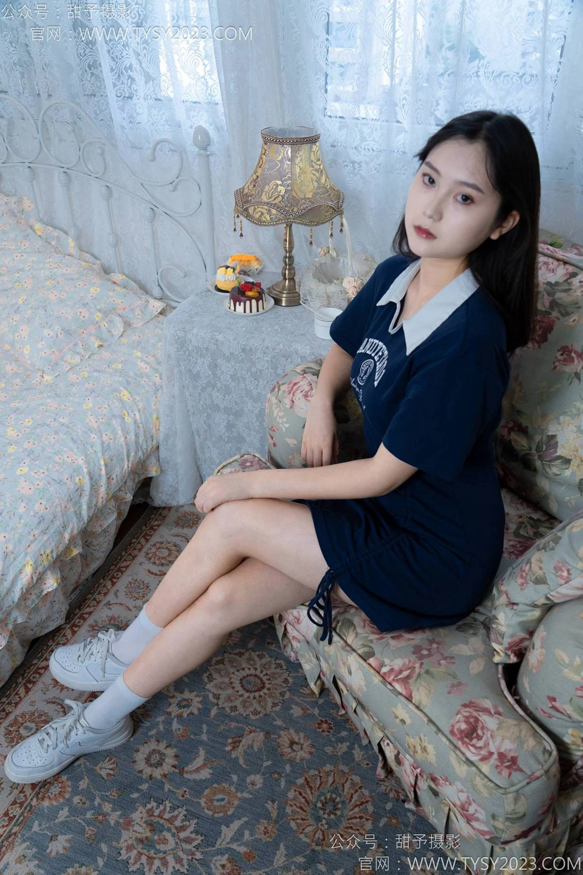 甜予摄影 NO.138 土豆-板鞋、白棉袜、裸足[136P/1V/9.75GB]