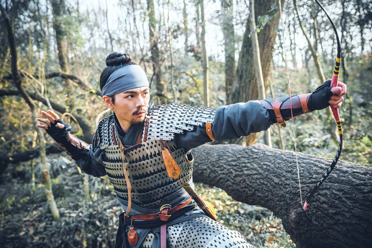 [YITUYU艺图语] 2021.09.28 最终兵器弓 大c [34P/296MB]