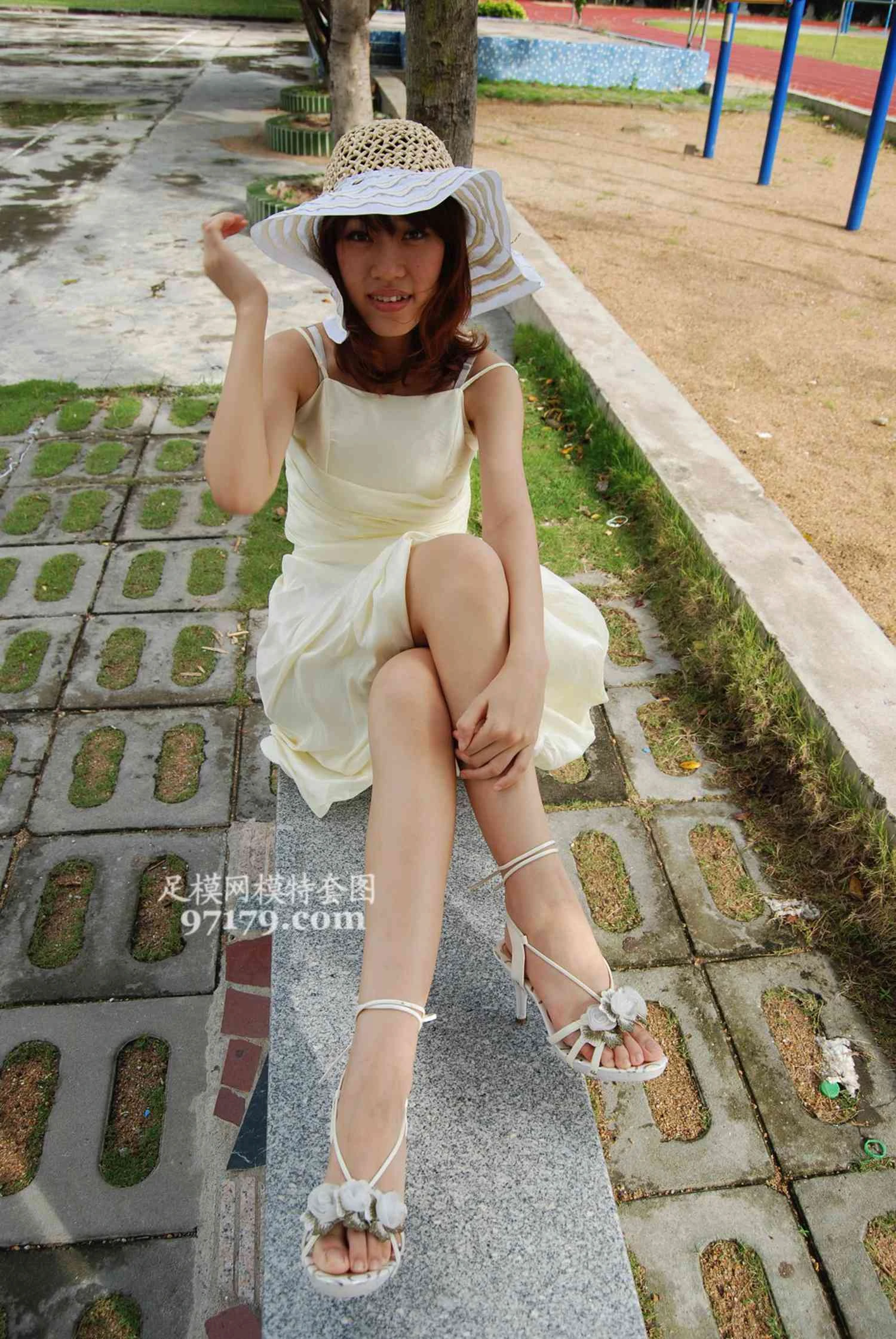 97179 NO.065-Skina[68P/74MB]
