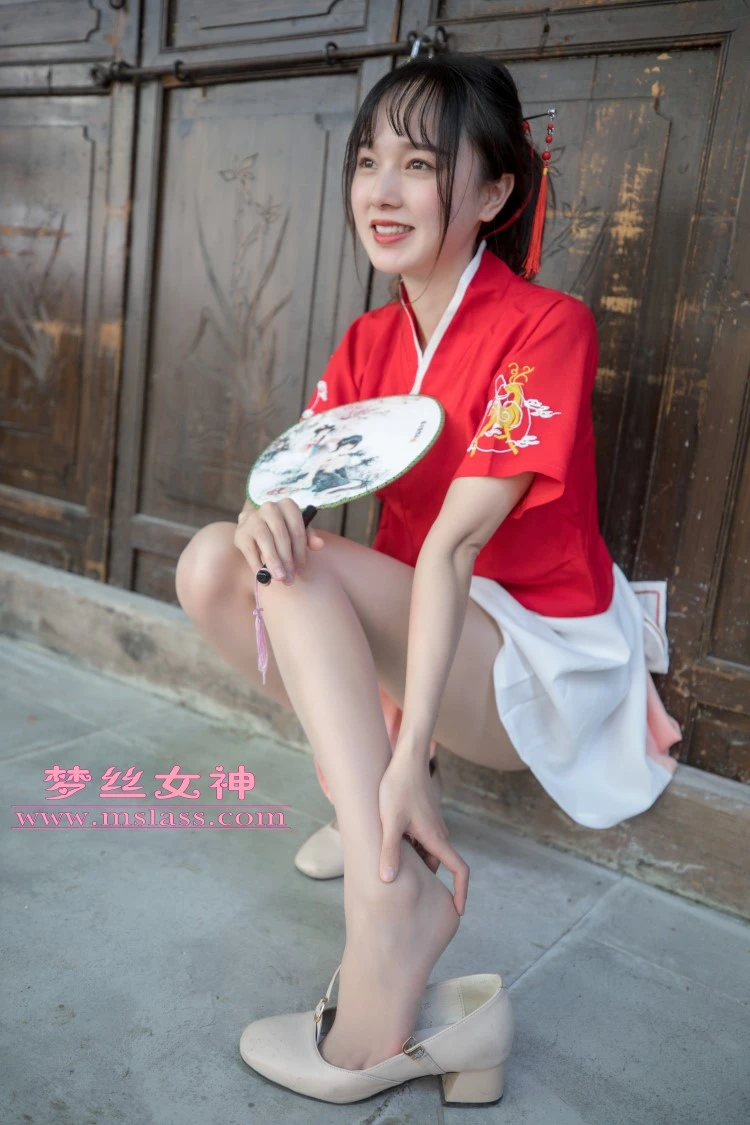 [MSLASS梦丝女神] 2019-05-02 玥玥 长城古风少女 [98P/600MB]
