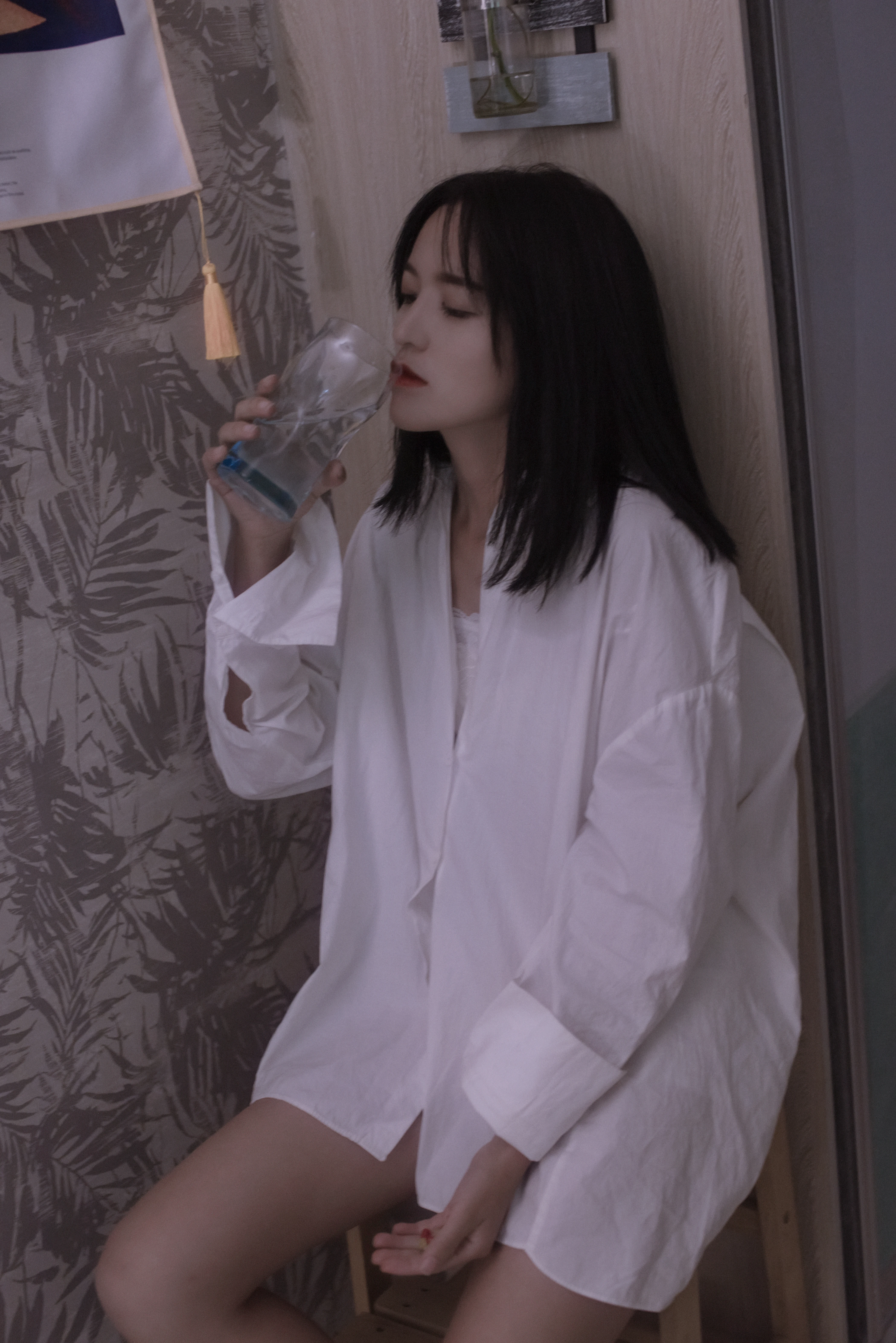 [YITUYU艺图语] 2021.07.05 伤心难过的时候 Lily [27P/503MB]