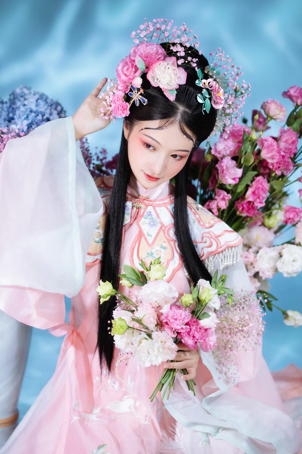 [YITUYU艺图语]2023.04.30 桔梗少女 培培[24+1P/150MB]