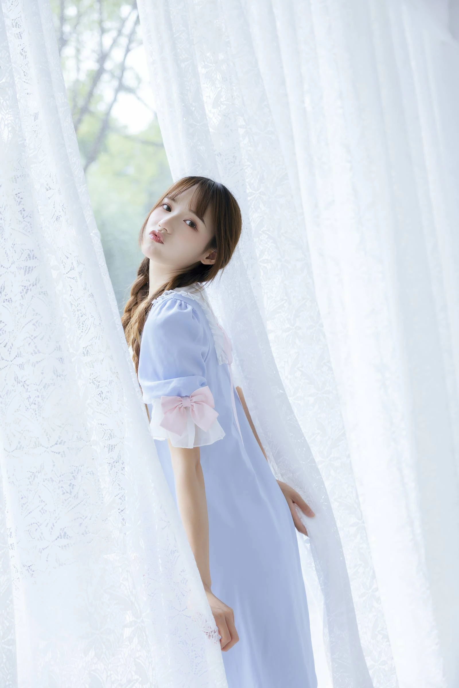 [YITUYU艺图语]2022.08.16 夏日甜美 兔子Zzz不吃胡萝卜[32+1P/227MB]