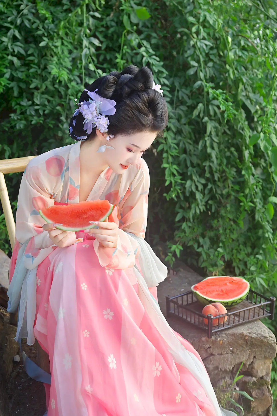 [YITUYU艺图语]2023.07.29 西瓜味的夏天 蛋糕杀手[21+1P/324MB]