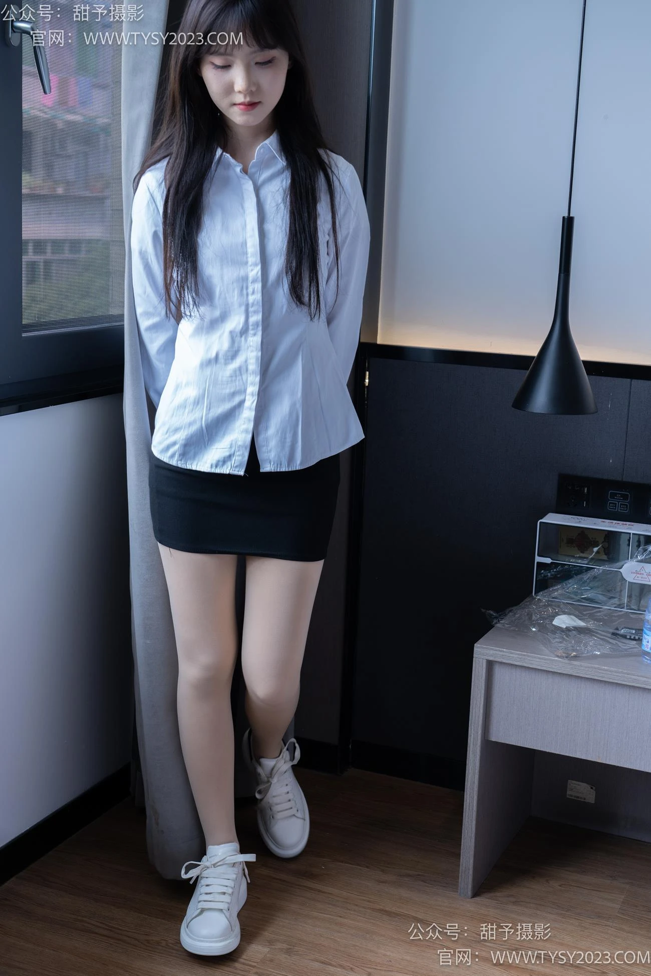甜予摄影 NO.101期：璇璇-OL至服、板鞋、高跟鞋、厚肉丝（完整版）[136P/2V/10.21GB]
