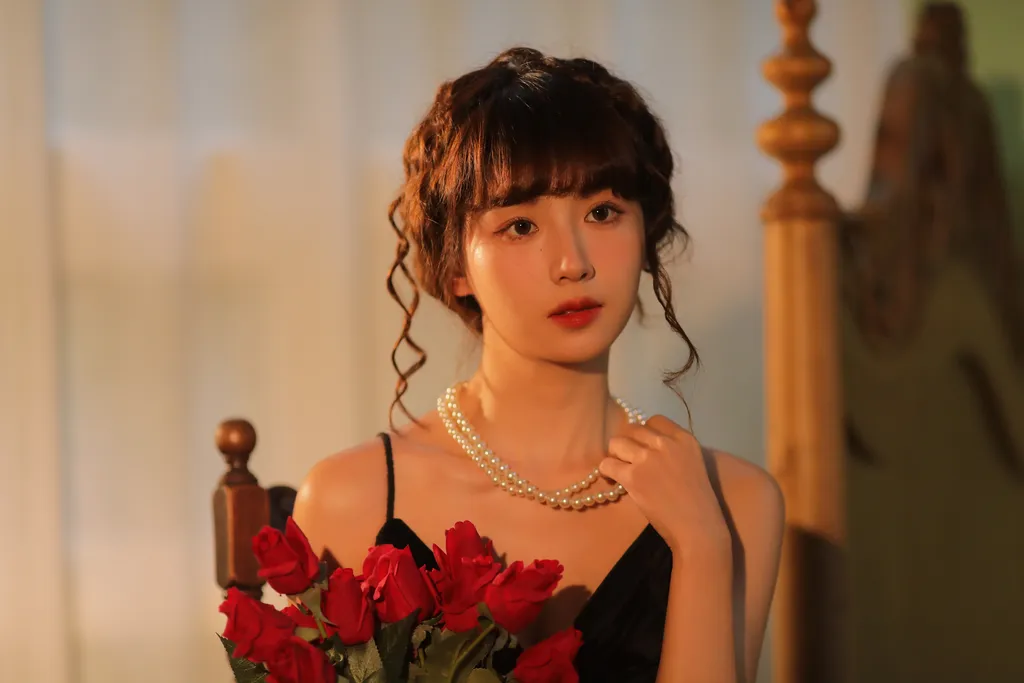[YITUYU艺图语]2022.12.04 黑色神秘 顾林x[32+1P/569MB]