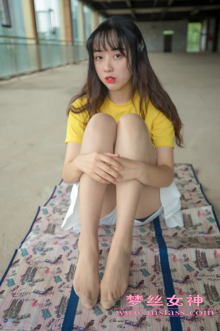 [MSLASS梦丝女神] 2019-05-09 李佳琪 甜甜萌妹 [73P/354MB]